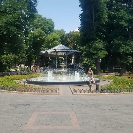 Двухкомнатная Квартира,500М И Дерибасовская Odesa Exterior photo