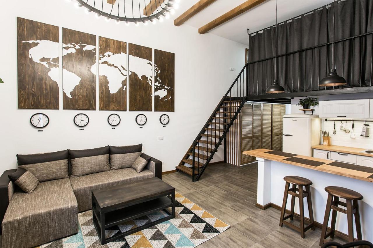 Apartment дворівнева для 4 гостей 32г-1 *