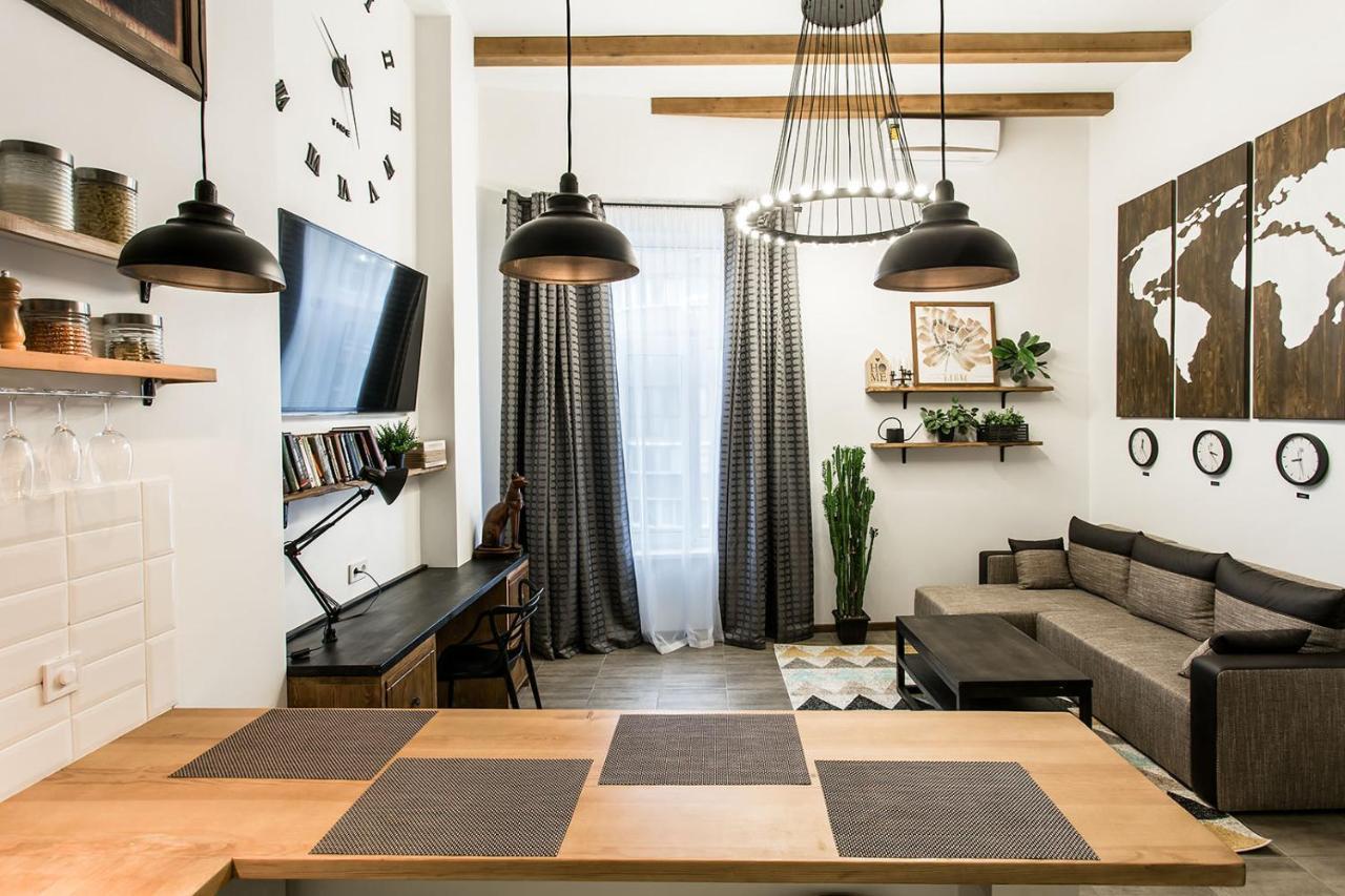 Apartment дворівнева для 4 гостей 32г-1 Odesa